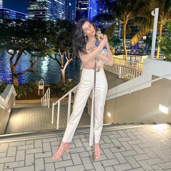 👋 Hiiii frandsss!! Welcome to my closet 💁🏻‍♀️ - Picture 12 of 15